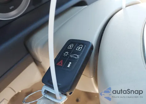 2013 Volvo Xc60 3.2 Premier из США, поврежденный, VIN YV4940DZ1D2419809